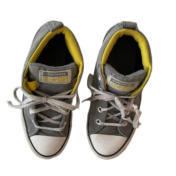 Kids Converse Grey and Yellow Low Tops Size 3 - Picture 2 of 7